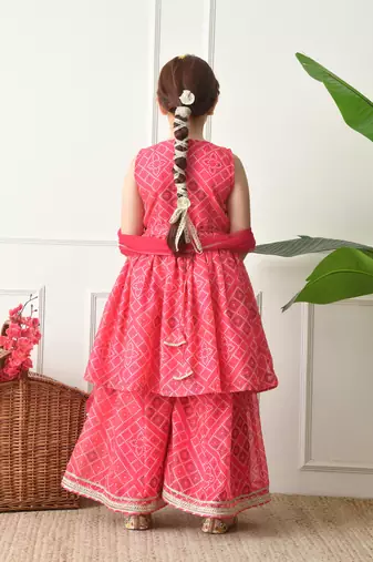 Girls pink bandhej printed kurta with sharara set with dupatta ilksd40