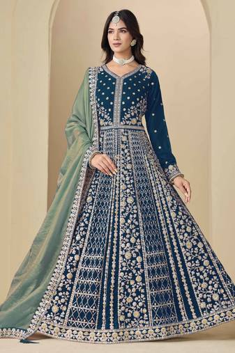 Blue velvet heavy thread embroidery with sequins work salwar kameez
