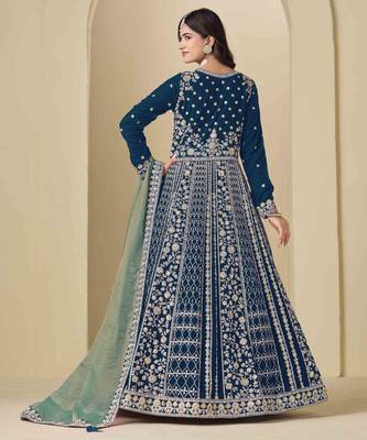 Blue velvet heavy thread embroidery with sequins work salwar kameez 4