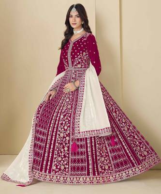Rani pink velvet heavy thread embroidery with sequins work salwar kameez 2