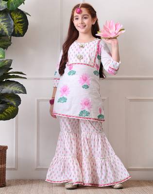 Girl's floral printed kurta sharara set     pink lotus print. ilks001 3