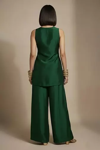 Green embroidered raw silk co ord set