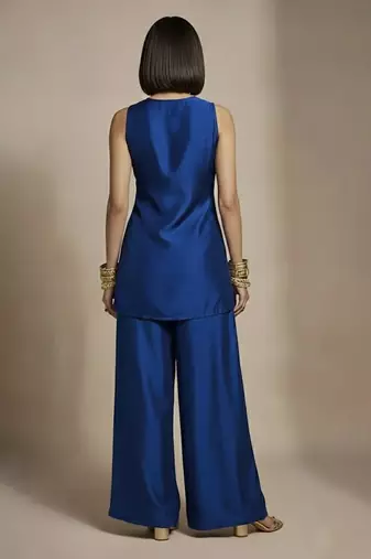 Blue embroidered raw silk co ord set
