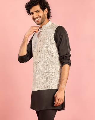silver nehru jacket | jacquard leaves design with geometric thread embroidery 4