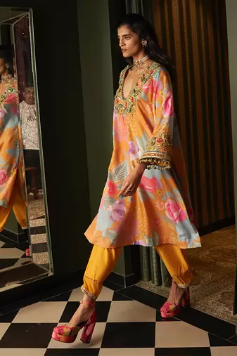 Yellow embroidered crepe kurta set