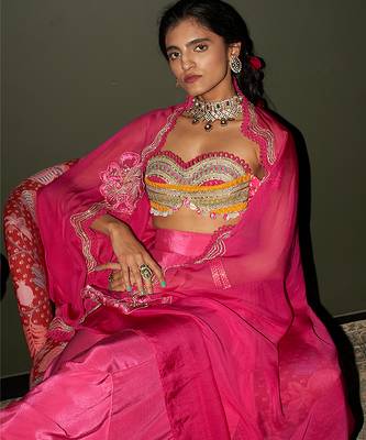 Pink embroidered crepe co ord set 3