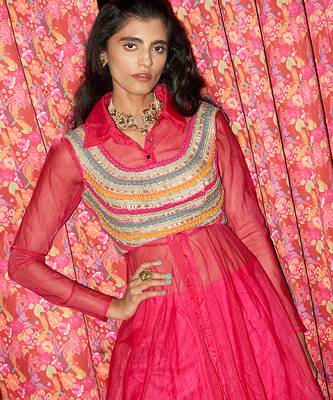 Pink embroidered crepe co ord set 2