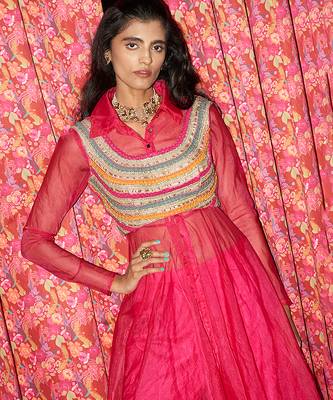 Pink embroidered crepe co ord set 3