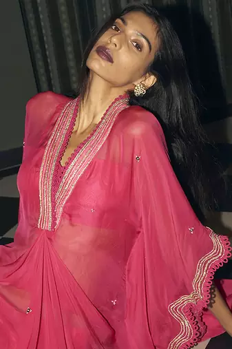 Pink embroidered crepe kaftan set