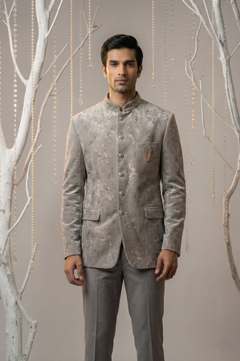 Grey thread and sequins embroidered bandhgala