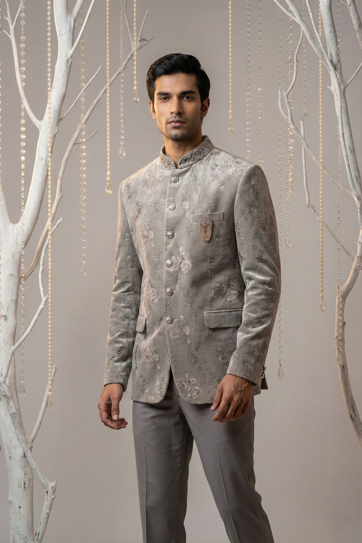Grey thread and sequins embroidered bandhgala