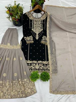 Black Sharara With Dupatta Stylish Suit Set 2