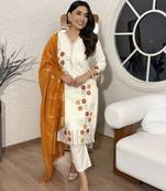 Women Floral Embroidered Thread Work Kurta with Trousers & Dupatta