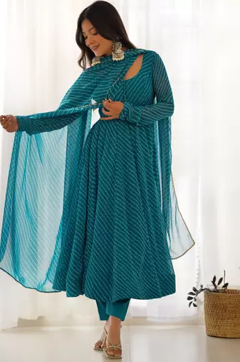 Women faux georgette leheriya print fully flair anrkali ,pant with dupatta