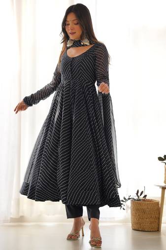Women faux georgette leheriya print fully flair anrkali ,pant with dupatta