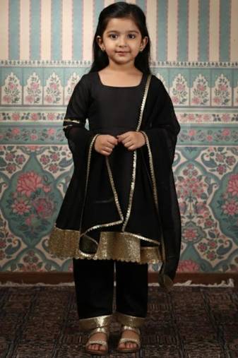 Black and gold festive suit set