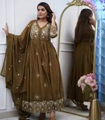 Women Floral Embroidered Anarkali Kurta with Trousers & Dupatta