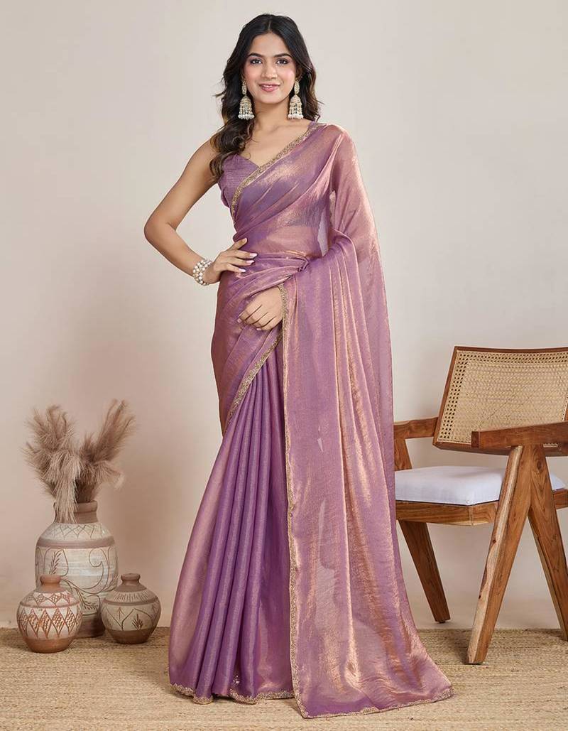 Lavender chiffon saree with scalloped lace