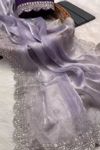 Mauve silk blend saree with scalloped embroidery
