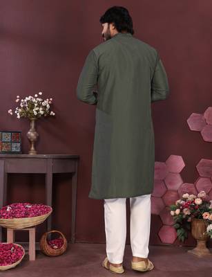 Men's bottle green silk mirror embroidered kurta with pajama set 5