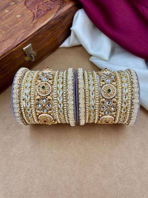 Bridal kundan pearl bangles set     traditional indian jewelry 5