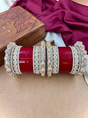 Punjabi bridal chooda set     traditional wedding bangles 5