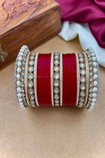 Traditional kundan punjabi bridal chooda bangles set