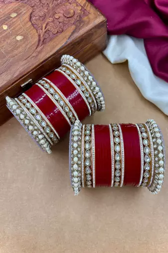 Traditional kundan punjabi bridal chooda bangles set