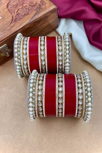 Traditional kundan punjabi bridal chooda bangles set