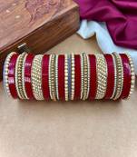 Elegant pearl punjabi wedding chuda