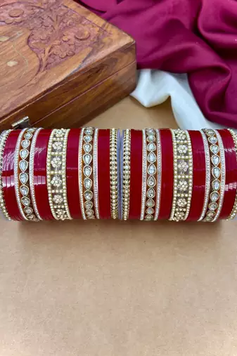 Classic pearl kundan punjabi bridal chura set
