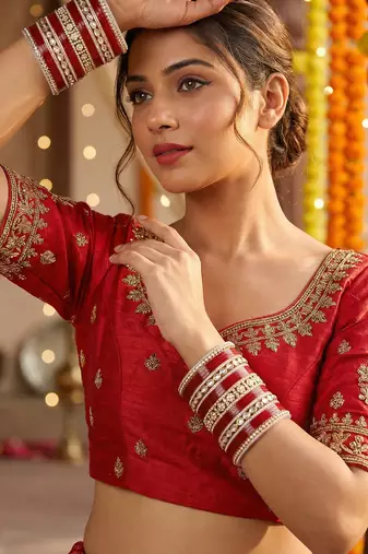 Classic pearl kundan punjabi bridal chura set