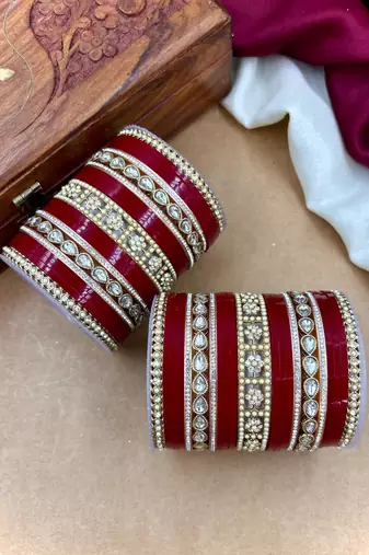 Classic pearl kundan punjabi bridal chura set
