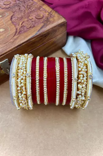 Handcrafted pearl punjabi chuda set