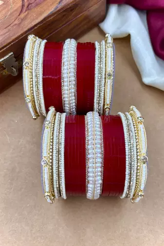 Pearl embellished punjabi wedding chura
