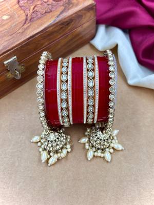 Royal hanging kundan punjabi wedding chuda 3