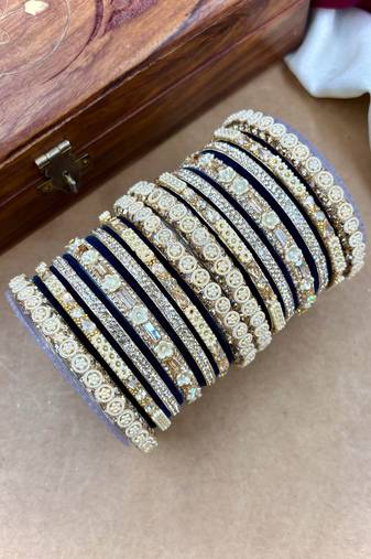 Velvet bridal bangles set