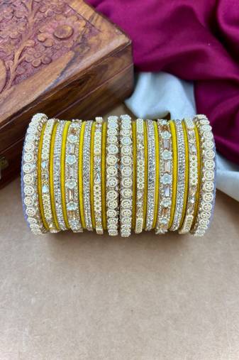 Velvet bridal bangles set