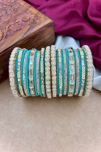 Velvet bridal bangles set
