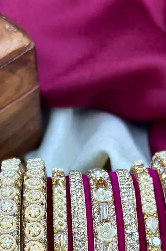 Velvet bridal bangles set