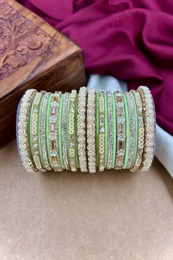 Velvet bridal bangles set