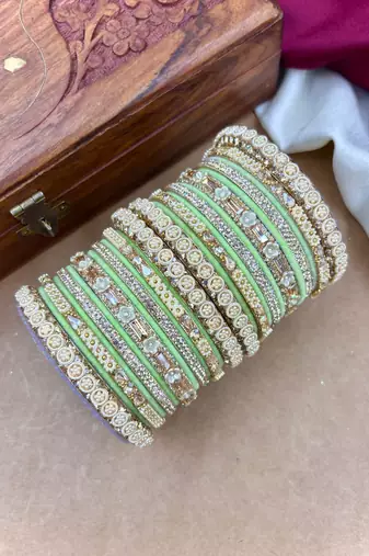 Velvet bridal bangles set