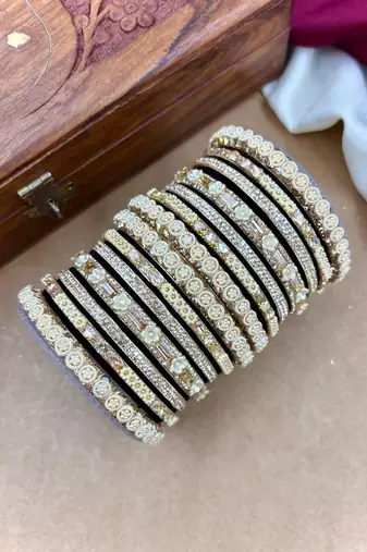 Velvet bridal bangles set