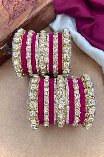 Royal rani velvet bangles set