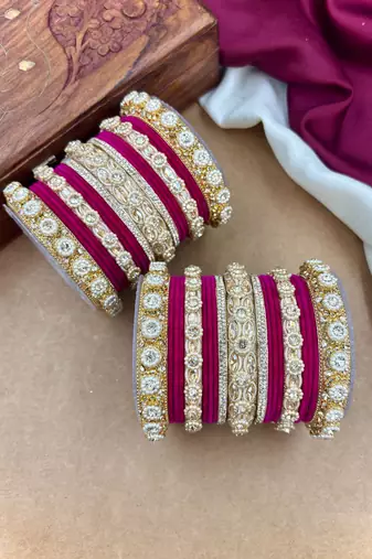 Royal rani velvet bangles set
