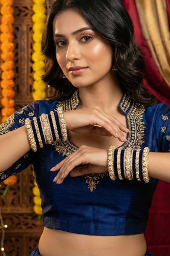 Royal blue velvet bangles set