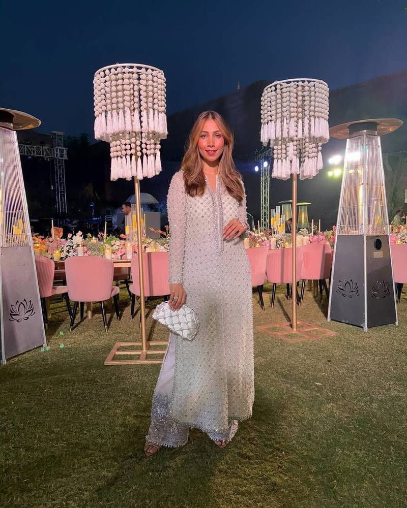 Off White Faux Georgette Embroidery Work Pakistani Salwar Suit