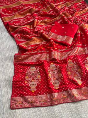 Red Color Purely Hand Daying Chinya Tisu Viscose Khaddi Crepe Georgette Saree 2