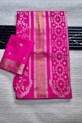 Rani Pink Color Purely Hand Daying Chinya Tisu Viscose Khaddi Crepe Georgette Saree