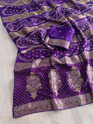 Purple Color Purely Hand Daying Chinya Tisu Viscose Khaddi Crepe Georgette Saree 3